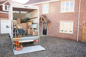 Moving truck and dolly